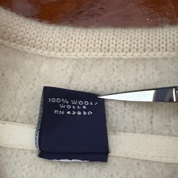 Lands' End Cream Women's Cardigan Sweater jacket size 8 - Picture 4 of 5